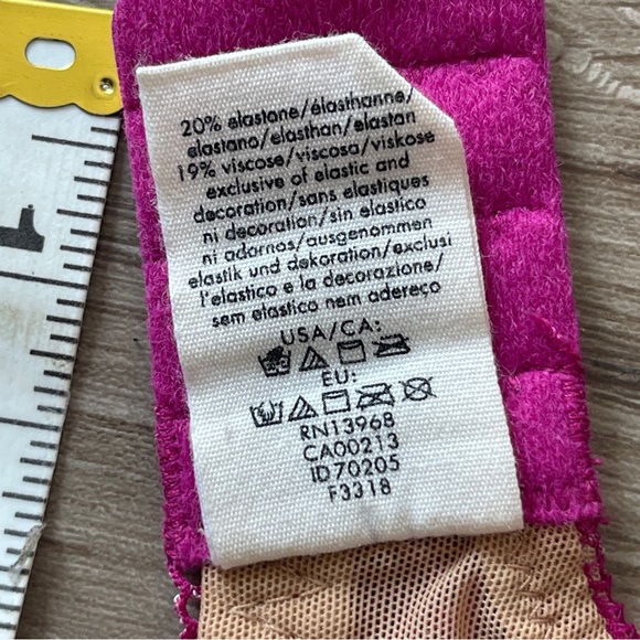 Calvin Klein Fuchsia Padded Lace Bra 36 C - Picture 5 of 15